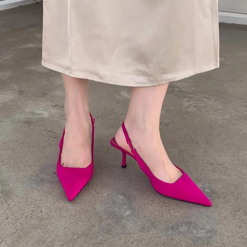 Primavera novo 2025 apontou sa - Women'S Fashion Spring 2025 avaliação e preço